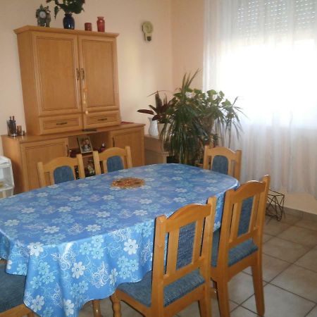 Tuenderkert Apartmanok Hajdúszoboszló Exterior foto